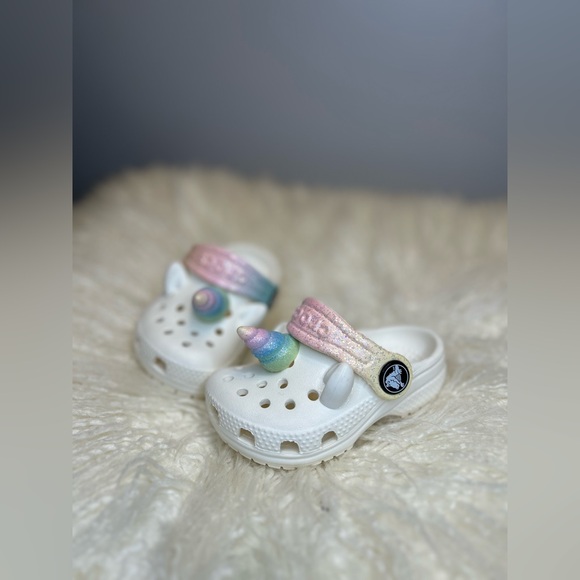 Crocs toddler classic “I Am Rainbow Unicorn” clog - Picture 7 of 7